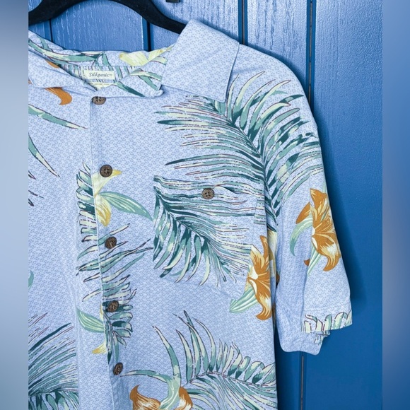 Island Republic Silk Blend Floral Hawaiian Shirt Medium Tropical Aloha Summer - Picture 2 of 4